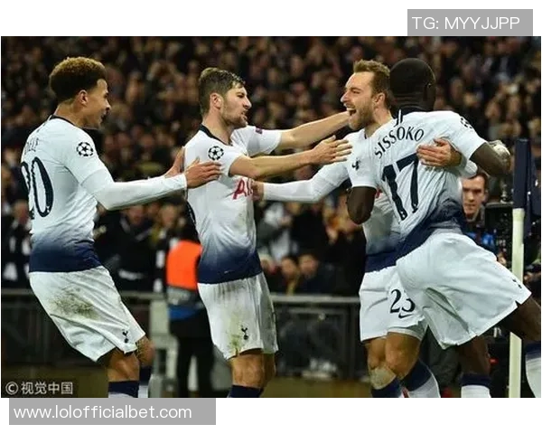 巴萨狂胜热刺6-2神奇扑救瞬间点燃全场激情集锦