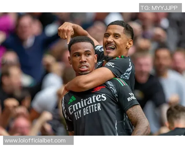 欧联杯激战:拜仁逆转国米全场沸腾瞬间回顾与战术解析 欧联杯激战:拜仁逆转国米全场沸腾瞬间回顾与战术解析