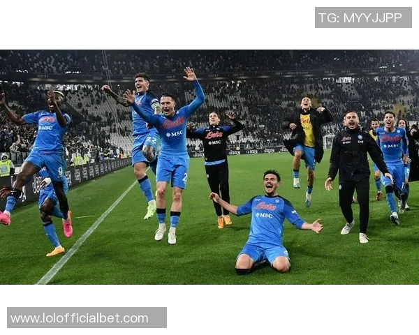 德甲精彩对决:里昂与那不勒斯激战成平局引发全场热议 德甲精彩对决:里昂与那不勒斯激战成平局引发全场热议