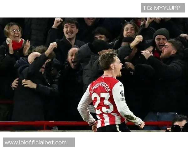 国王杯激战曼联小胜阿森纳点球大战瞬间点燃全场激情