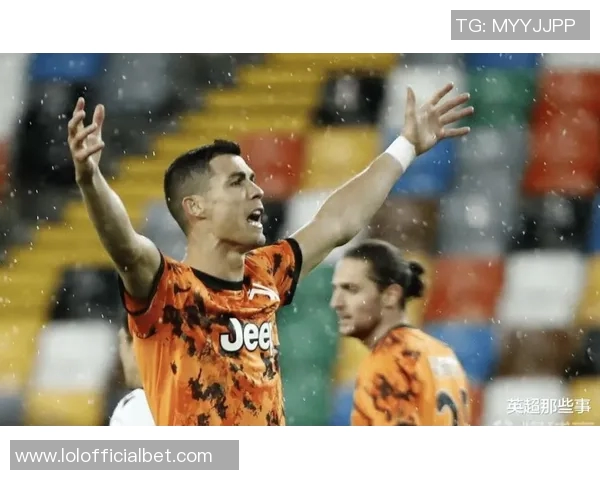 国米与那不勒斯友谊赛激战成和帽子戏法引发全场热潮解析 国米与那不勒斯友谊赛激战成和帽子戏法引发全场热潮解析